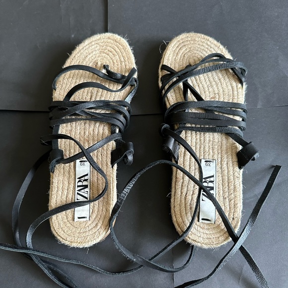 Zara black leather tie up sandal with jute sole - Picture 2 of 6